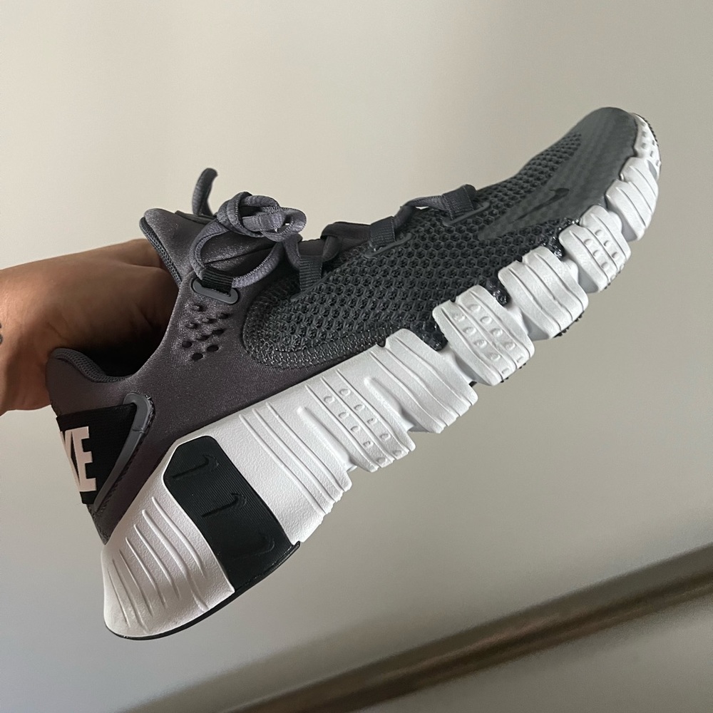 COPY - NWOT Nike metcon Mens 8.5 Women’s 10